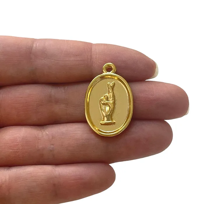 Peppy Beads Charm Necklaces 24Kt Gold Plated Fingers Crossed Charm