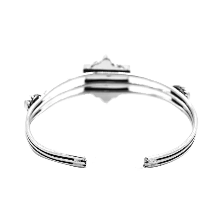 Dhatri White Silver Oxidized Bracelet Teejh Bracelets Dhatri White Silver Oxidized Bracelet Teejh Bracelets