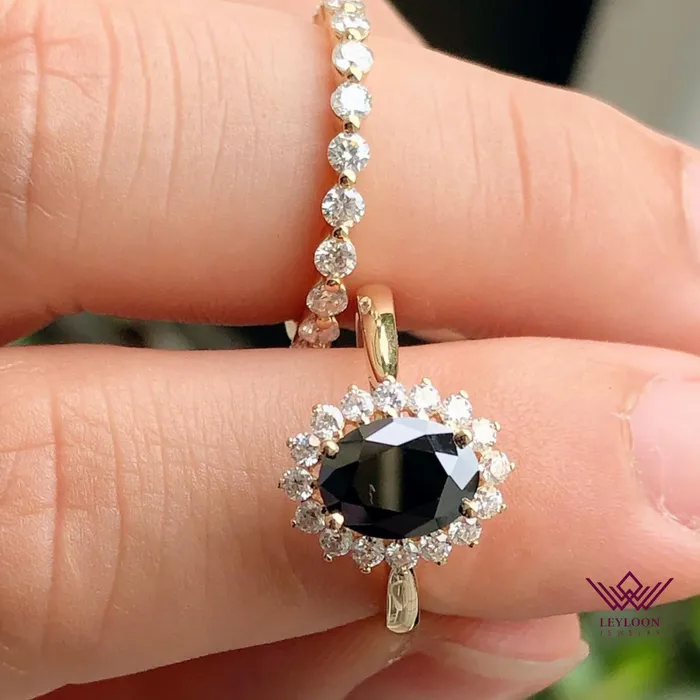 Leyloon Jewelry Rings Oval Cut Halo Black Bridal set Moissanite Ring and Band