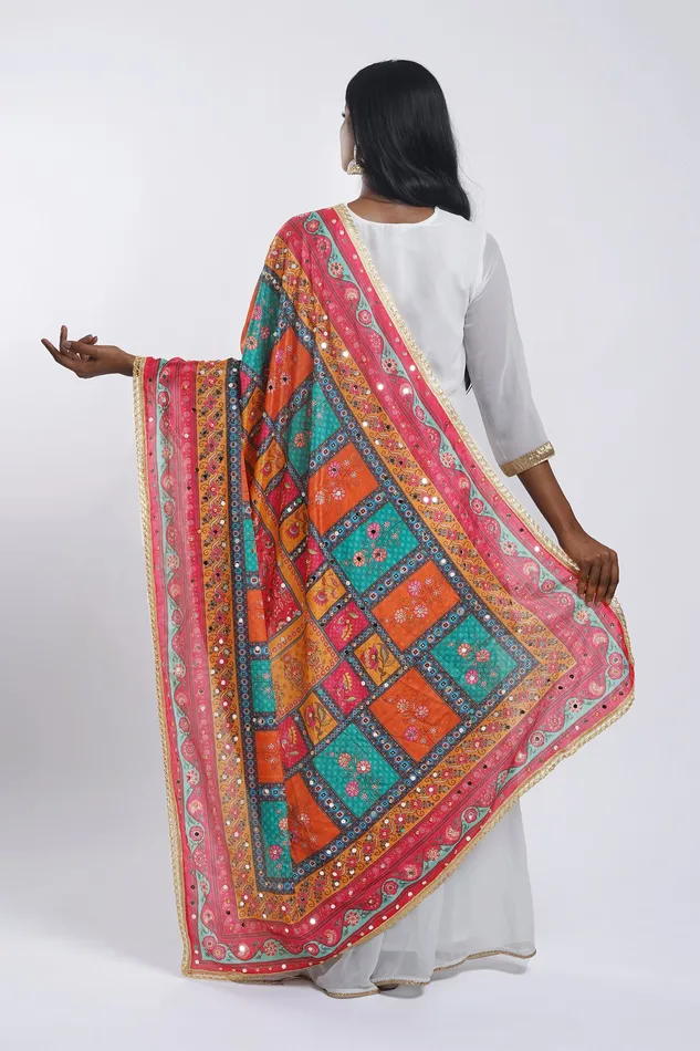 Teejh Earrings Teejh Swarnim Embellished Printed Dupatta Teejh Earrings Teejh Swarnim Embellished Printed Dupatta