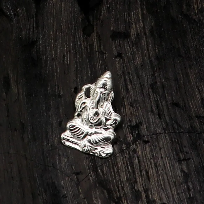 925 sterling silver customized idol Ganesha design stylish pedant fabulous pendant unisex jewelry from India unique fancy jewelry ssp425 TRIBAL ORNAMENTS Necklaces