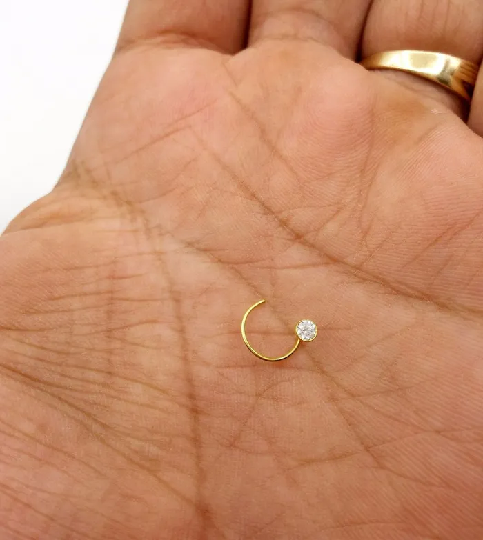 Earrings TRIBAL ORNAMENTS 4 mm 18k gold nose pin india white stone simple design best price Earrings TRIBAL ORNAMENTS 4 mm 18k gold nose pin india white stone simple design best price
