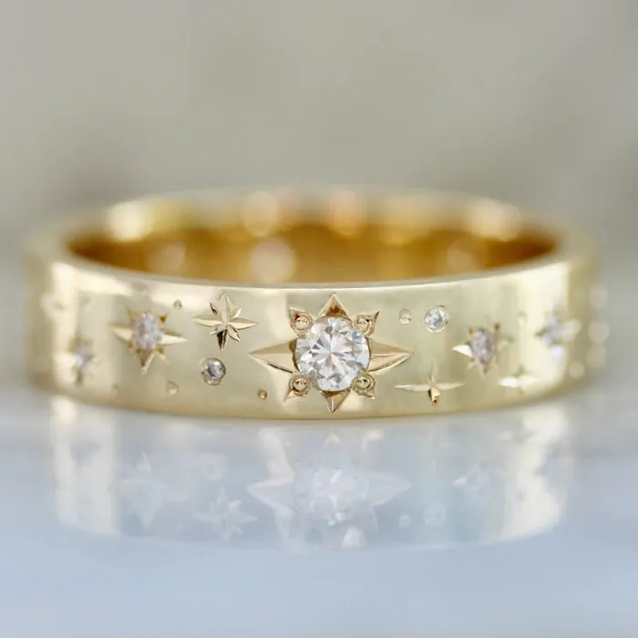 Made By Gem Breakfast Rings Super Moon Star Engraved Diamond Gold Band