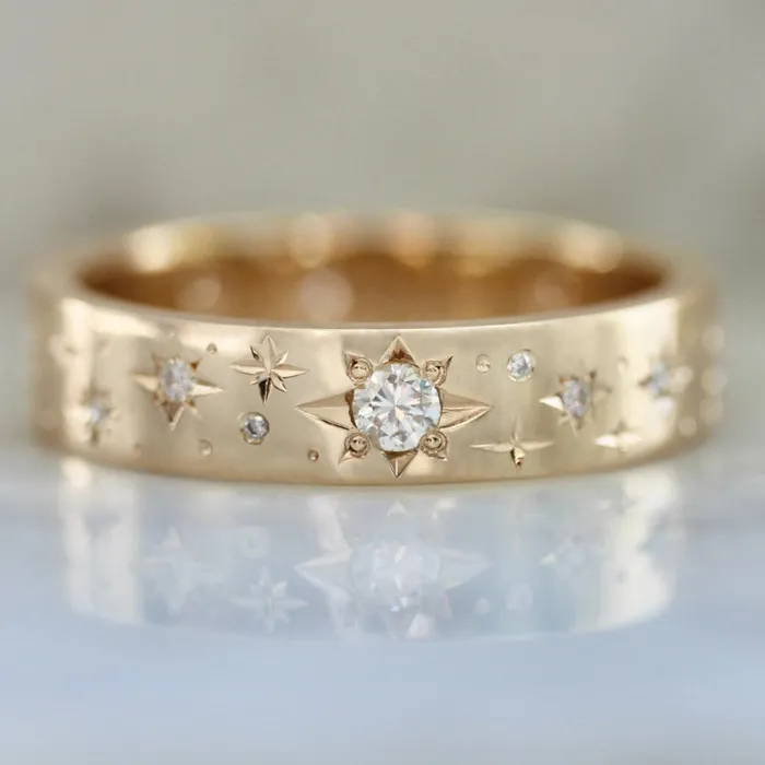 Made By Gem Breakfast Rings Super Moon Star Engraved Diamond Gold Band