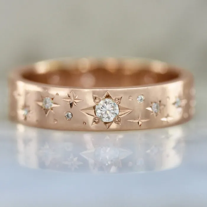 Made By Gem Breakfast Rings Super Moon Star Engraved Diamond Gold Band