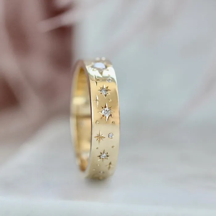 Made By Gem Breakfast Rings Super Moon Star Engraved Diamond Gold Band