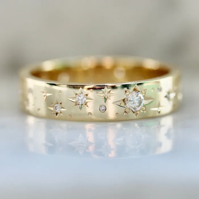 Made By Gem Breakfast Rings Super Moon Star Engraved Diamond Gold Band