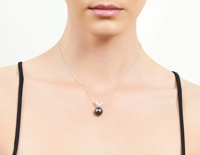 Necklaces Black Tahitian Pearl Diamond Pixie Pendant spt