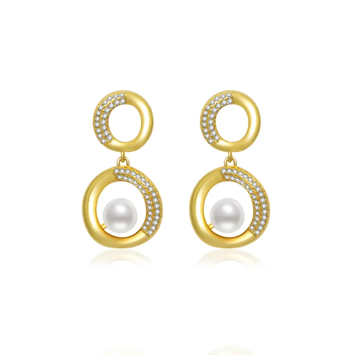Pearly Lustre Earrings Elegant Freshwater Pearl Earrings WE00584