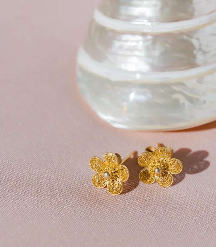 Sampaguita Filigree Stud Earrings AMAMI Earrings