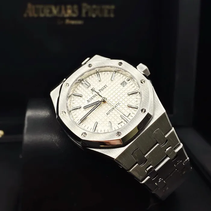 Audemars Piguet Royal Oak Selfwinding 37mm Watch Ref 15450STOO1256ST01 Silver Dial Stainless Steel Bracelet Audemars Piguet Bracelets