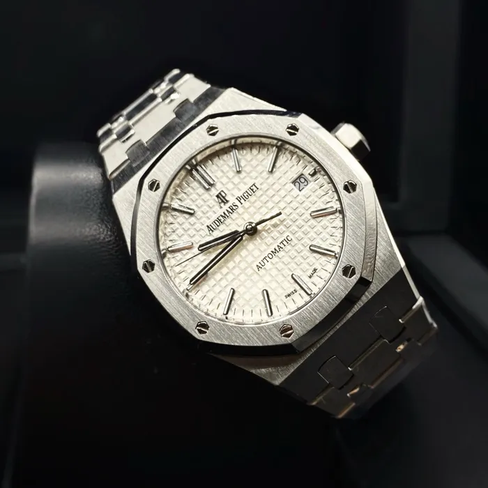 Audemars Piguet Royal Oak Selfwinding 37mm Watch Ref 15450STOO1256ST01 Silver Dial Stainless Steel Bracelet Audemars Piguet Bracelets