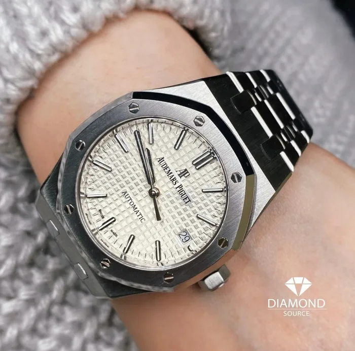 Audemars Piguet Royal Oak Selfwinding 37mm Watch Ref 15450STOO1256ST01 Silver Dial Stainless Steel Bracelet Audemars Piguet Bracelets