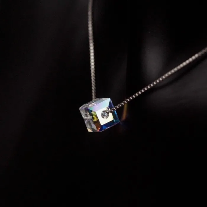 Belbren Necklaces Aurora Borealis Crystal Cube Necklace Swarovski Opalescent Good Luck Charm Jewelry for Women Belbren Necklaces Aurora Borealis Crystal Cube Necklace Swarovski Opalescent Good Luck Charm Jewelry for Women
