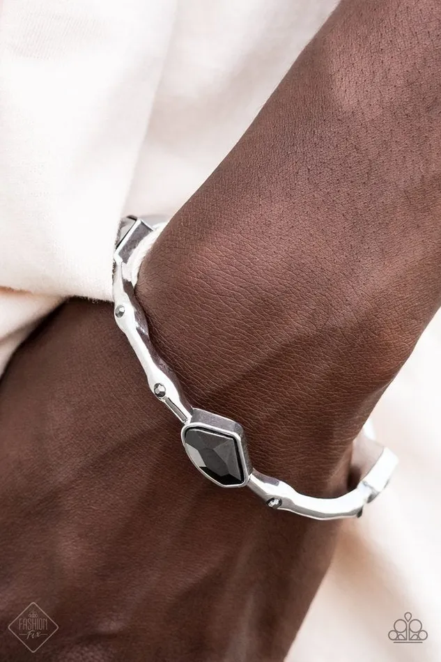 Bracelets Paparazzi Jewelry Paparazzi Bracelet Chiseled Craze Silver