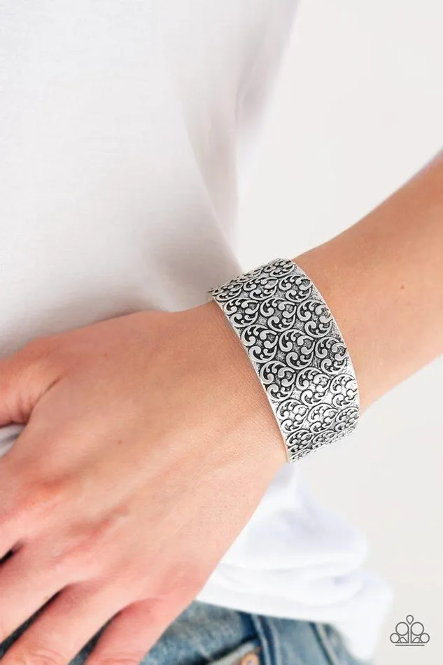 Bracelets Paparazzi Jewelry Paparazzi Bracelet Eat Your Heart Out Silver