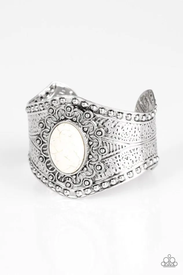Bracelets Paparazzi Jewelry Paparazzi Bracelet Mojave Majesty White
