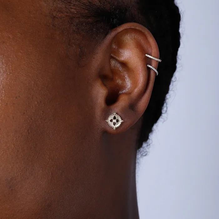 Croghans Earrings 14K Yellow Gold Beaded Circle Stud Earrings