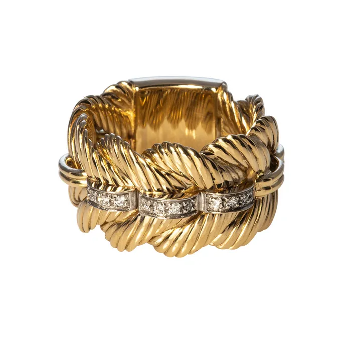 Croghans Rings The Club Ring with Diamonds