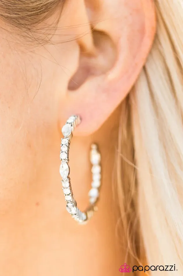 Earrings Paparazzi Earring Icebreaker White Paparazzi Jewelry