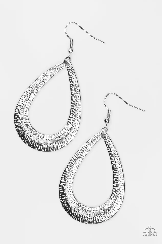 Earrings Paparazzi Earring Straight Up Shimmer Silver Paparazzi Jewelry
