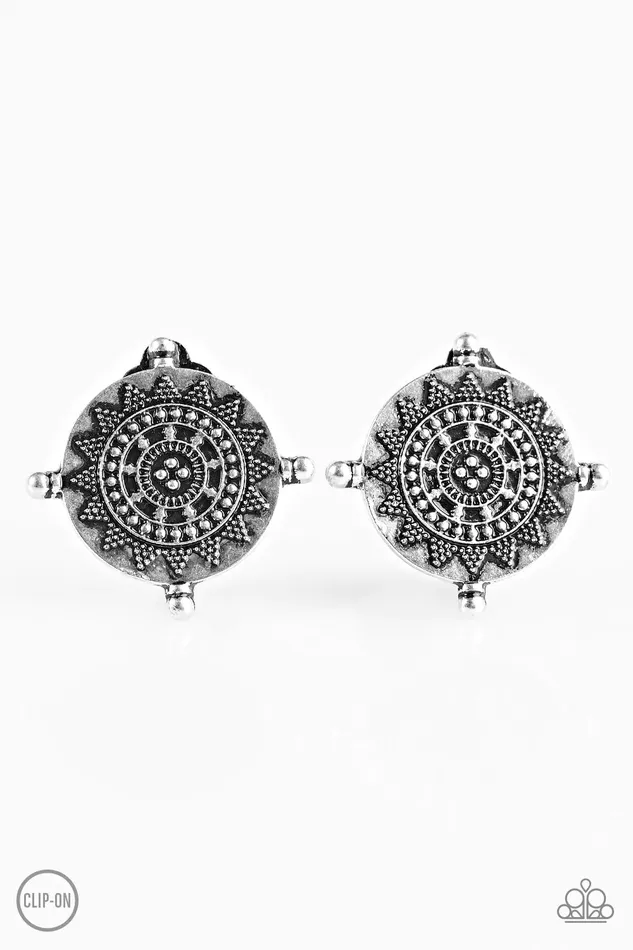 Earrings Paparazzi Jewelry Paparazzi Earring Body and SOL Silver