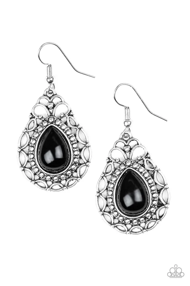 Earrings Paparazzi Jewelry Paparazzi Earring Flirty Finesse Black