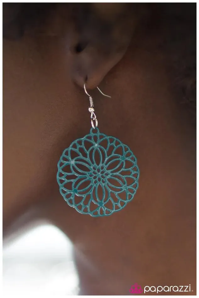 Earrings Paparazzi Jewelry Paparazzi Earring Glamour Guru Blue