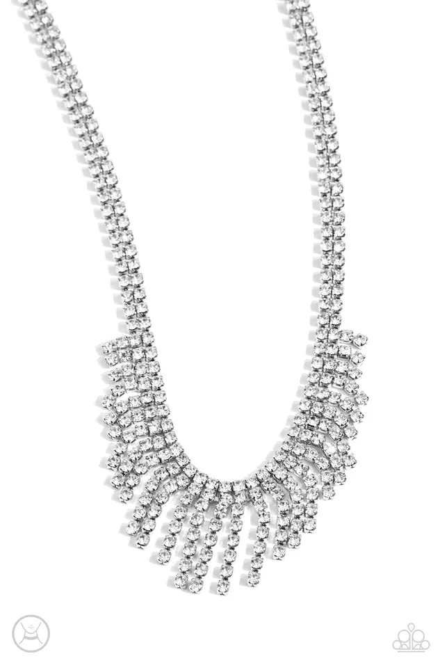 Necklaces Paparazzi Jewelry Paparazzi Necklace Daring Decadence White Necklaces Paparazzi Jewelry Paparazzi Necklace Daring Decadence White