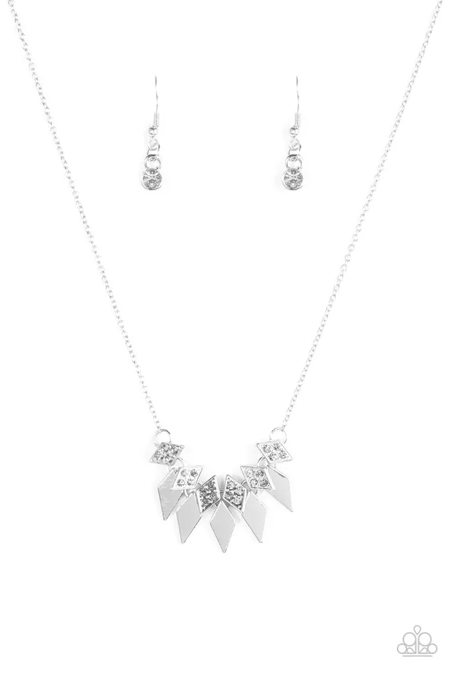 Necklaces Paparazzi Jewelry Paparazzi Necklace Over The Edge Silver