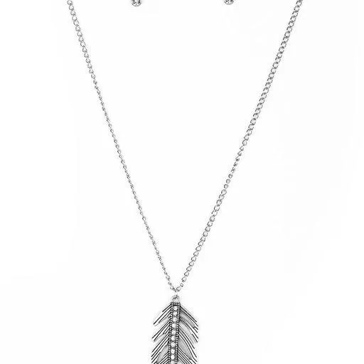 Necklaces Paparazzi Jewelry Paparazzi Necklace Sky Quest White