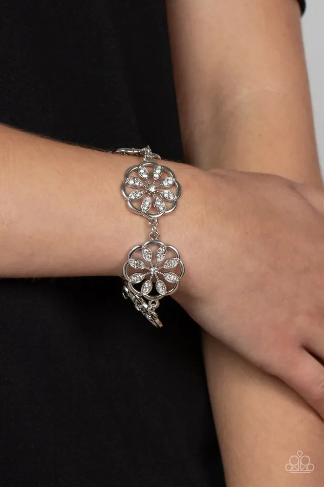 Paparazzi Bracelet Blooming Bling White Paparazzi Jewelry Bracelets