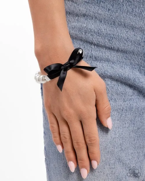 Paparazzi Bracelet Serene Substance Black Paparazzi Jewelry Bracelets