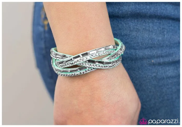 Paparazzi Bracelet The Wow Factor Green Paparazzi Jewelry Bracelets