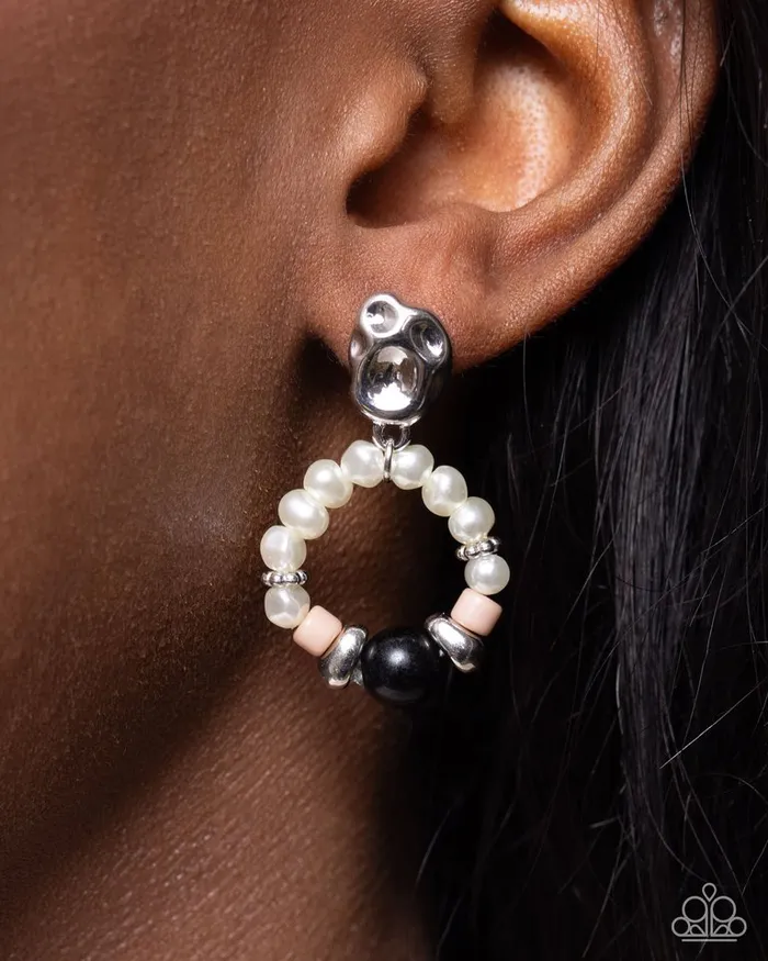 Paparazzi Earring Swirl Selfie Black Paparazzi Jewelry Earrings