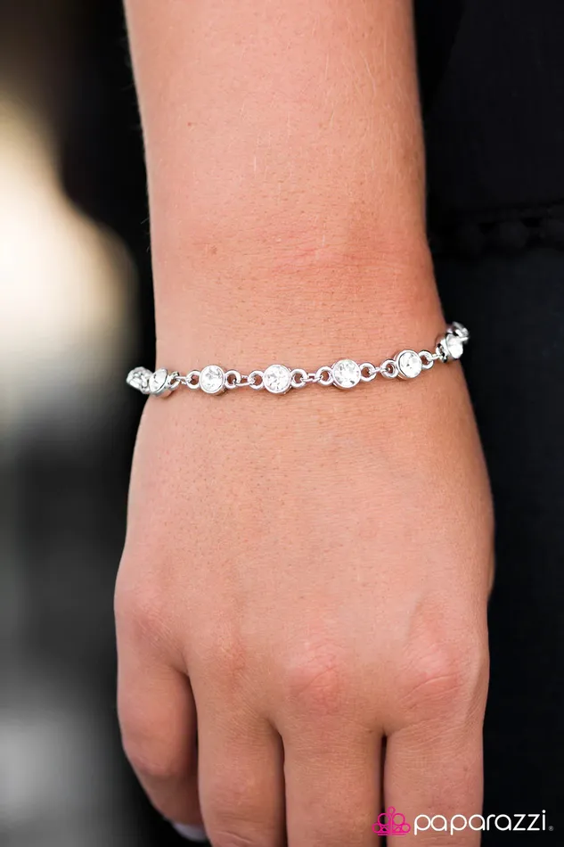 Paparazzi Jewelry Bracelets Paparazzi Bracelet Hold On To Your SPARKLE White