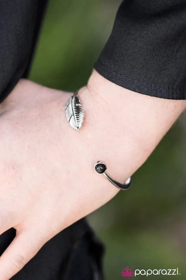 Paparazzi Jewelry Bracelets Paparazzi Bracelet Little Sparrow Black