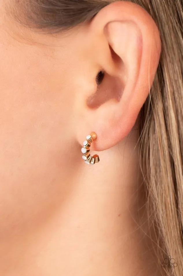 Paparazzi Jewelry Earrings Paparazzi Earring Carefree Couture Gold