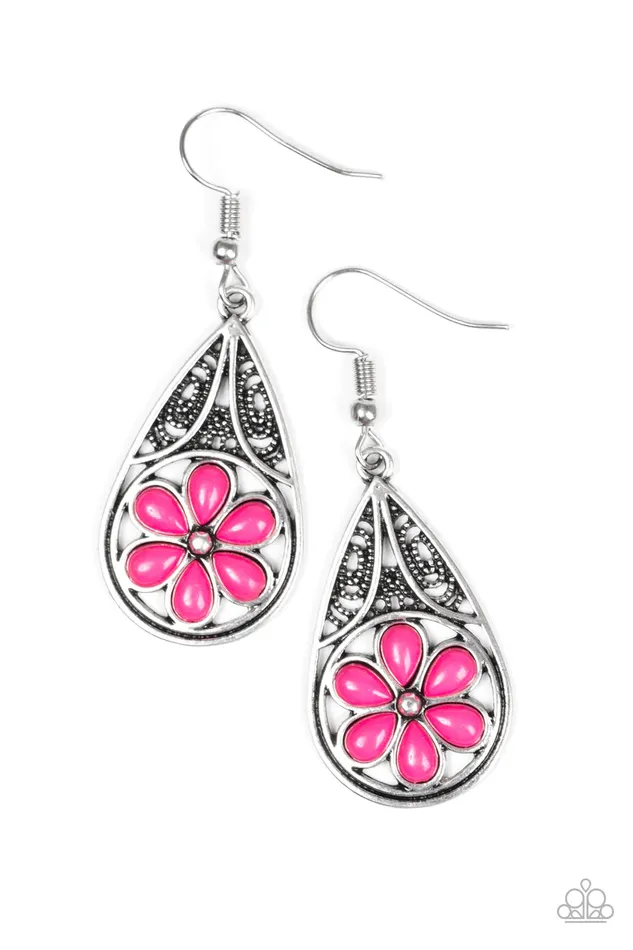 Paparazzi Jewelry Earrings Paparazzi Earring Countryside Cottage Pink
