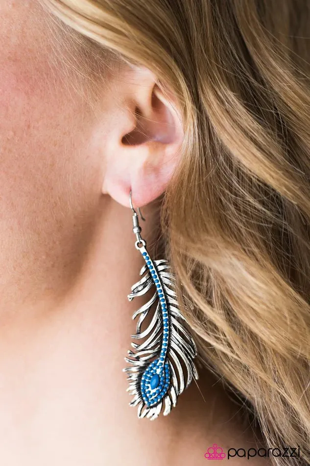 Paparazzi Jewelry Earrings Paparazzi Earring Fallen Feather Blue