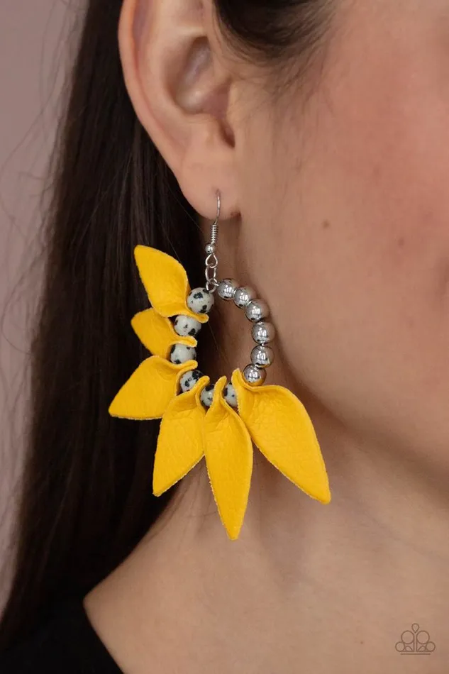 Paparazzi Jewelry Earrings Paparazzi Earring Flower Child Fever Yellow