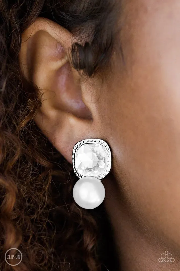 Paparazzi Jewelry Earrings Paparazzi Earring Gatsby Gleam White ClipOn