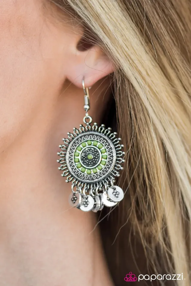 Paparazzi Jewelry Earrings Paparazzi Earring Sonoran Sunshine Green