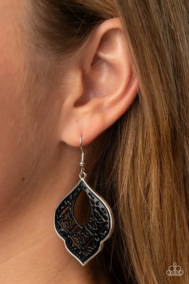 Paparazzi Jewelry Earrings Paparazzi Earring Thessaly Terrace Black