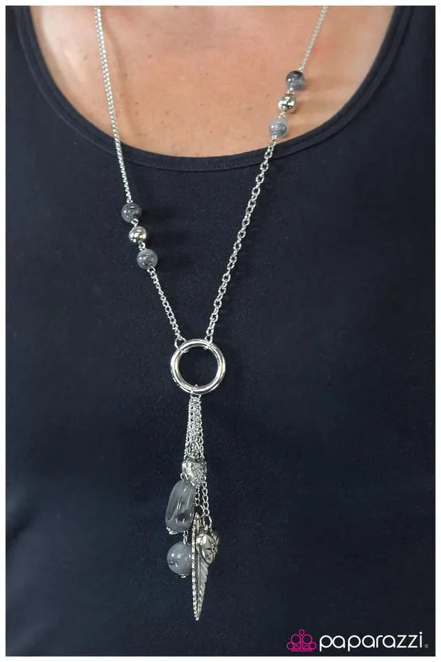 Paparazzi Jewelry Necklaces Paparazzi Necklace Hanging By a Moment Silver