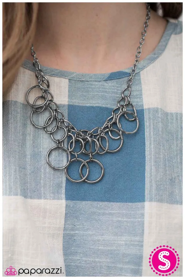 Paparazzi Jewelry Necklaces Paparazzi Necklace One RING After Another Black
