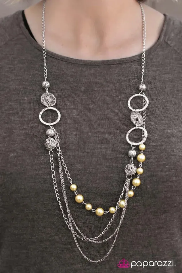Paparazzi Jewelry Necklaces Paparazzi Necklace Ready for Romance Yellow