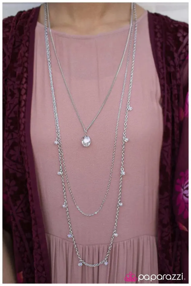 Paparazzi Jewelry Necklaces Paparazzi Necklace The Night Life White