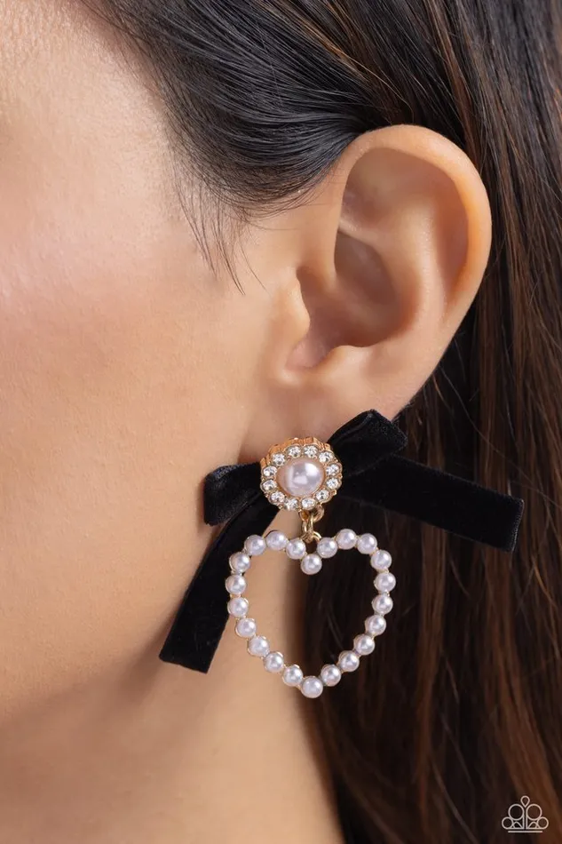 Paparazzi Jewelry Paparazzi Earring BOW and Then Gold Earrings
