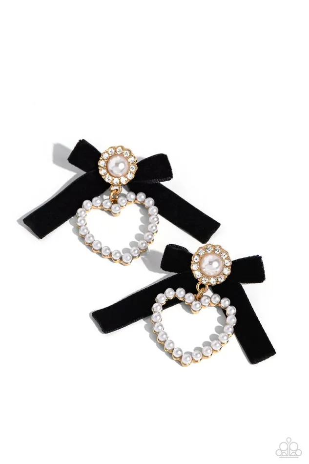Paparazzi Jewelry Paparazzi Earring BOW and Then Gold Earrings Paparazzi Jewelry Paparazzi Earring BOW and Then Gold Earrings